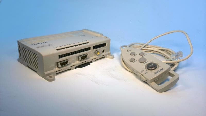 KEYENCE CORP CV-701