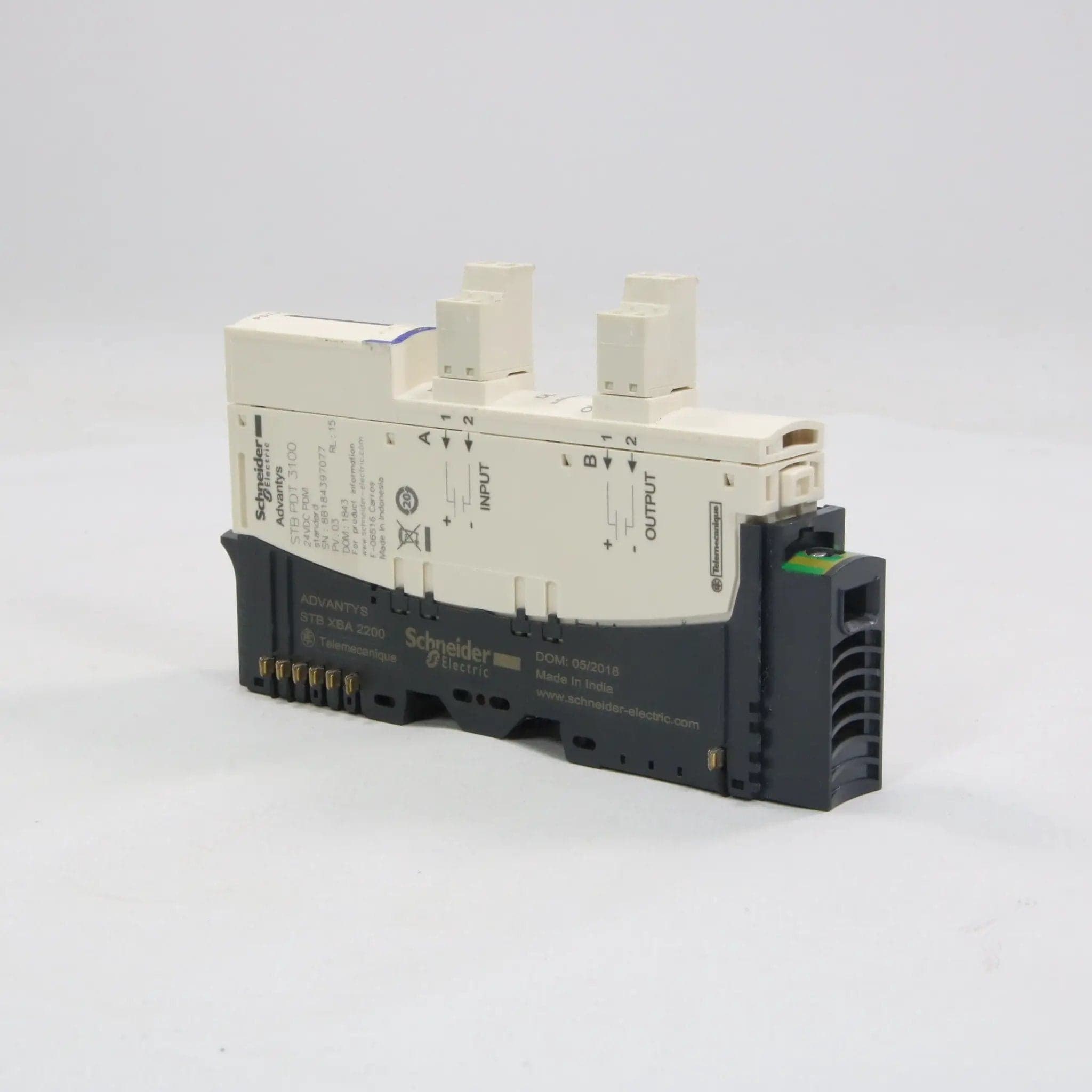 Schneider Electric Advantys STBPDT3100 Standard Power Distribution Module