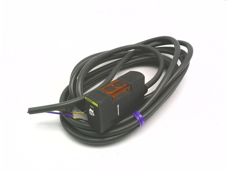 OMRON E3S-AT61-L