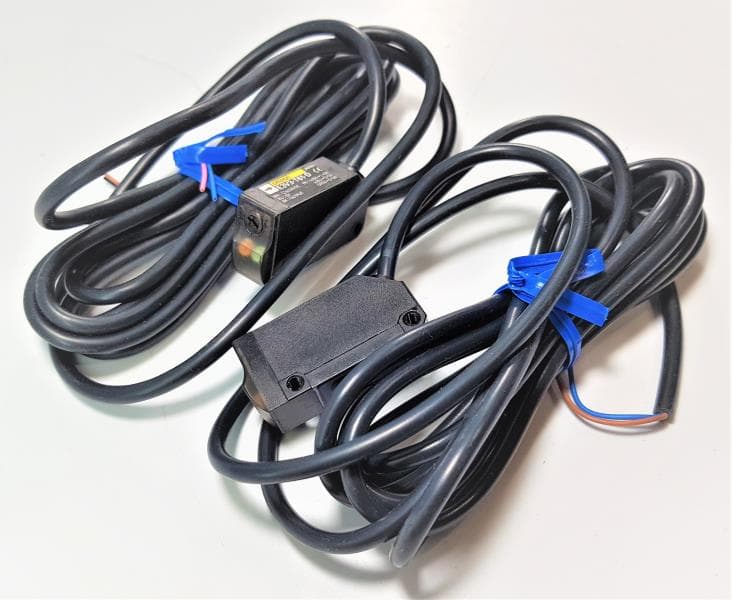 OMRON E3V3-T61