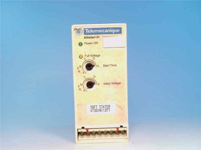 Altistart 01 soft starter, 12 A, 110–480 VAC input