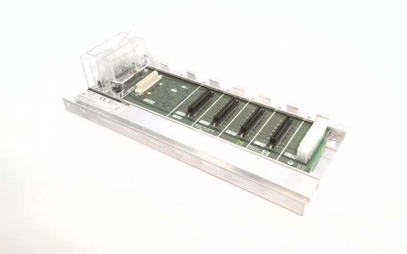Q65B Extension Rack/Backplane, PSU slot, 5 slots