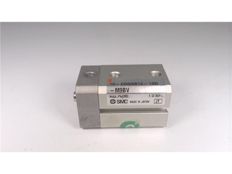 SMC 10-CDQSB12-10D-M9BV