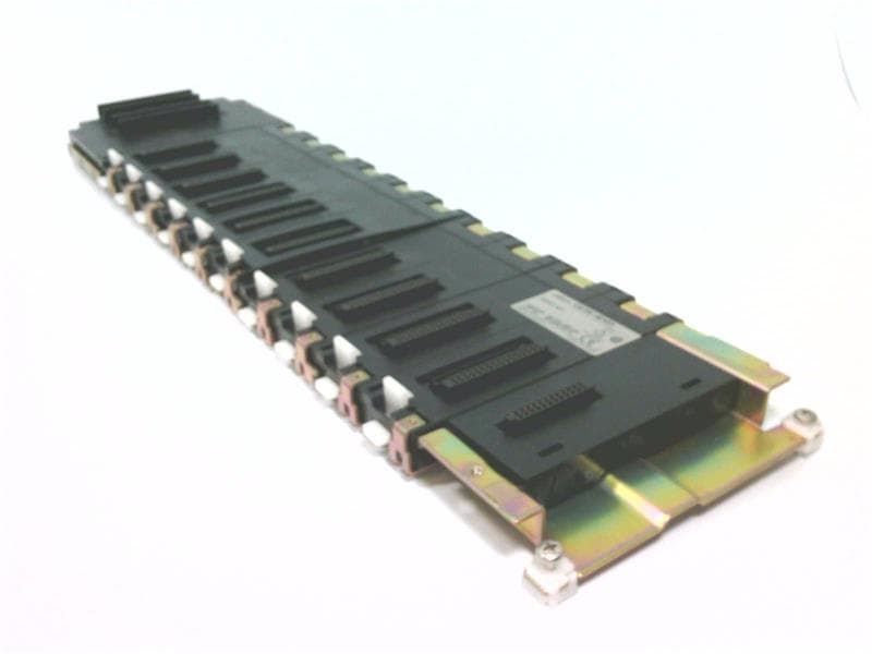 OMRON CS1W-BC083