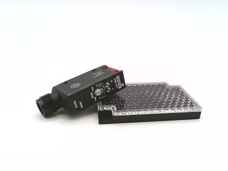 OMRON E3S-R17