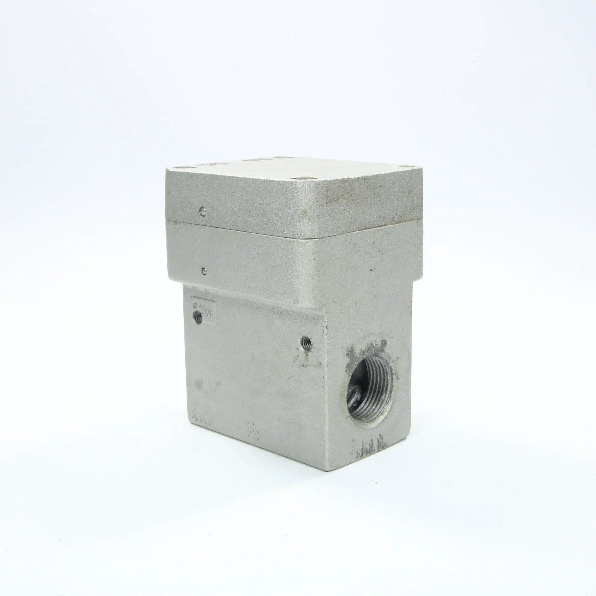 SMC 3 POSITION VALVE VEX3500-06F