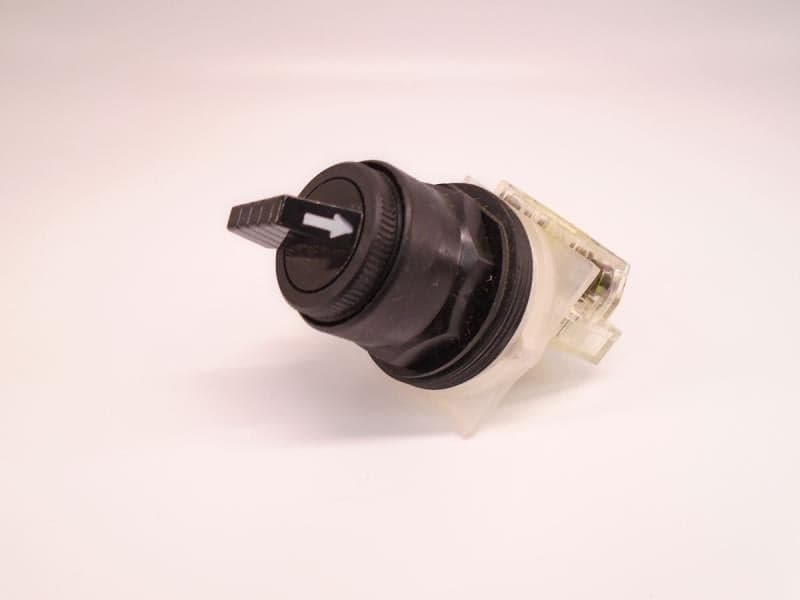 SCHNEIDER ELECTRIC 9001-KS77B