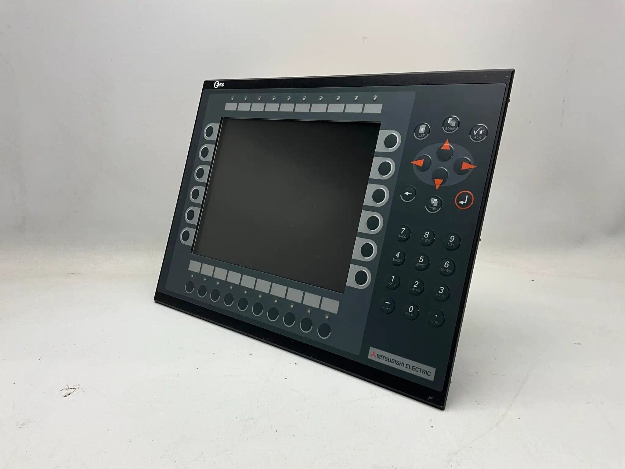 Mitsubishi Electric E900 T Operators Panel