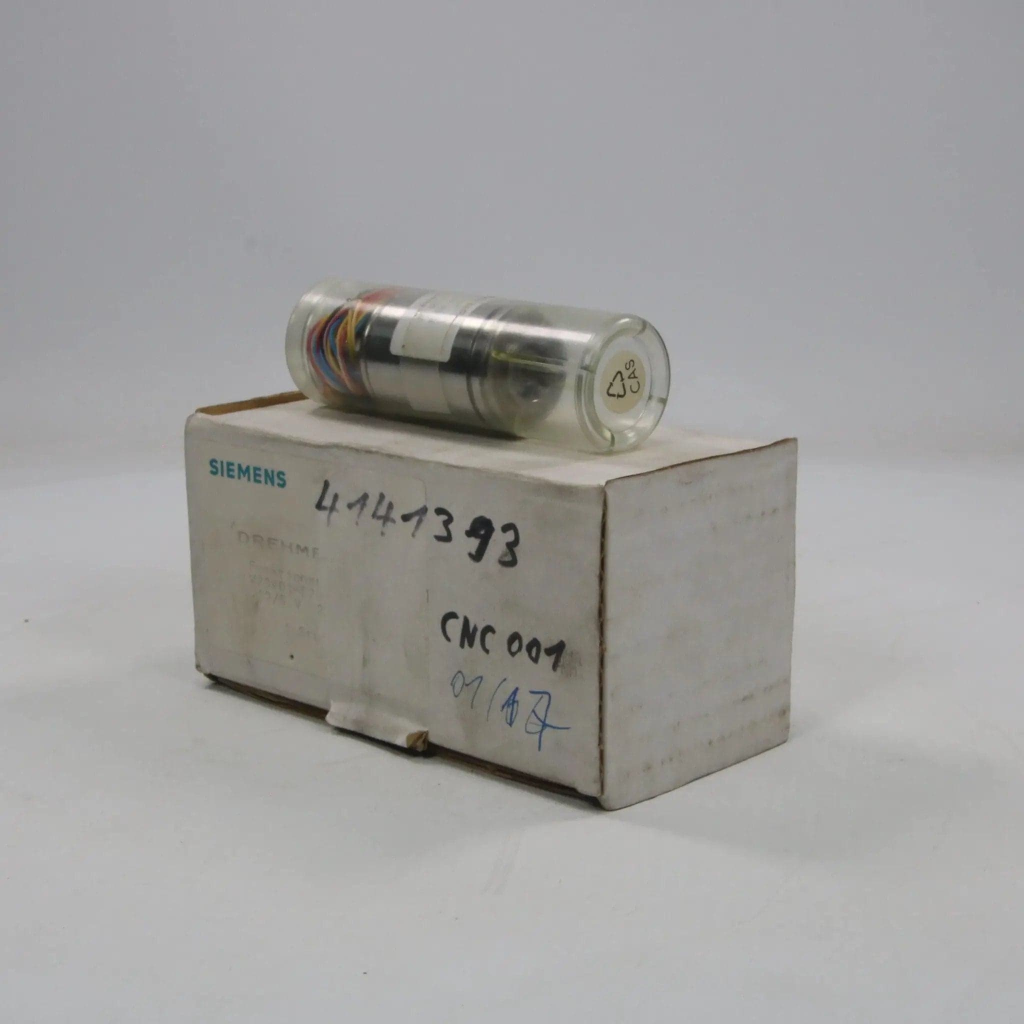 Siemens DC Motor V23401-E2002-B104
